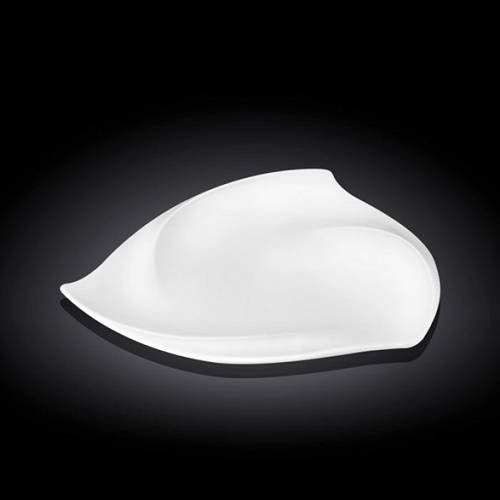 Тарелка 255мм треугольная Wilmax WL-991277/А /6/24/ Тарелка 255мм треугольная Wilmax WL-991277/А /6/24/