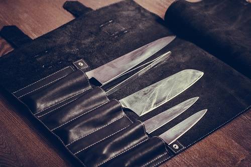 Скрутка для 5 ножей цвет черный Скрутка для 5 ножей цвет черный