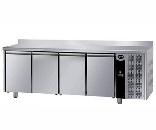 Стол холодильный четырехдверный Apach AFM 04AL с бортом Стол холодильный четырехдверный Apach AFM 04AL с бортом