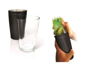 Шейкер Бостон 750мл нерж. со стеклянным стаканом (Vin Bouquet) FIK 003. /10/ Шейкер Бостон 750мл нерж. со стеклянным стаканом (Vin Bouquet) FIK 003. /10/