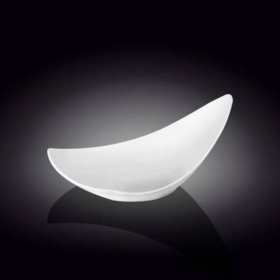 Блюдо треугольное 195мм Wilmax WL-992799/А /6/48/ Блюдо треугольное 195мм Wilmax WL-992799/А /6/48/